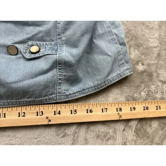 Liz wear Liz Claiborne Denim Western Vest Size M Blue Floral Patchwork Button - Picture 6 of 15